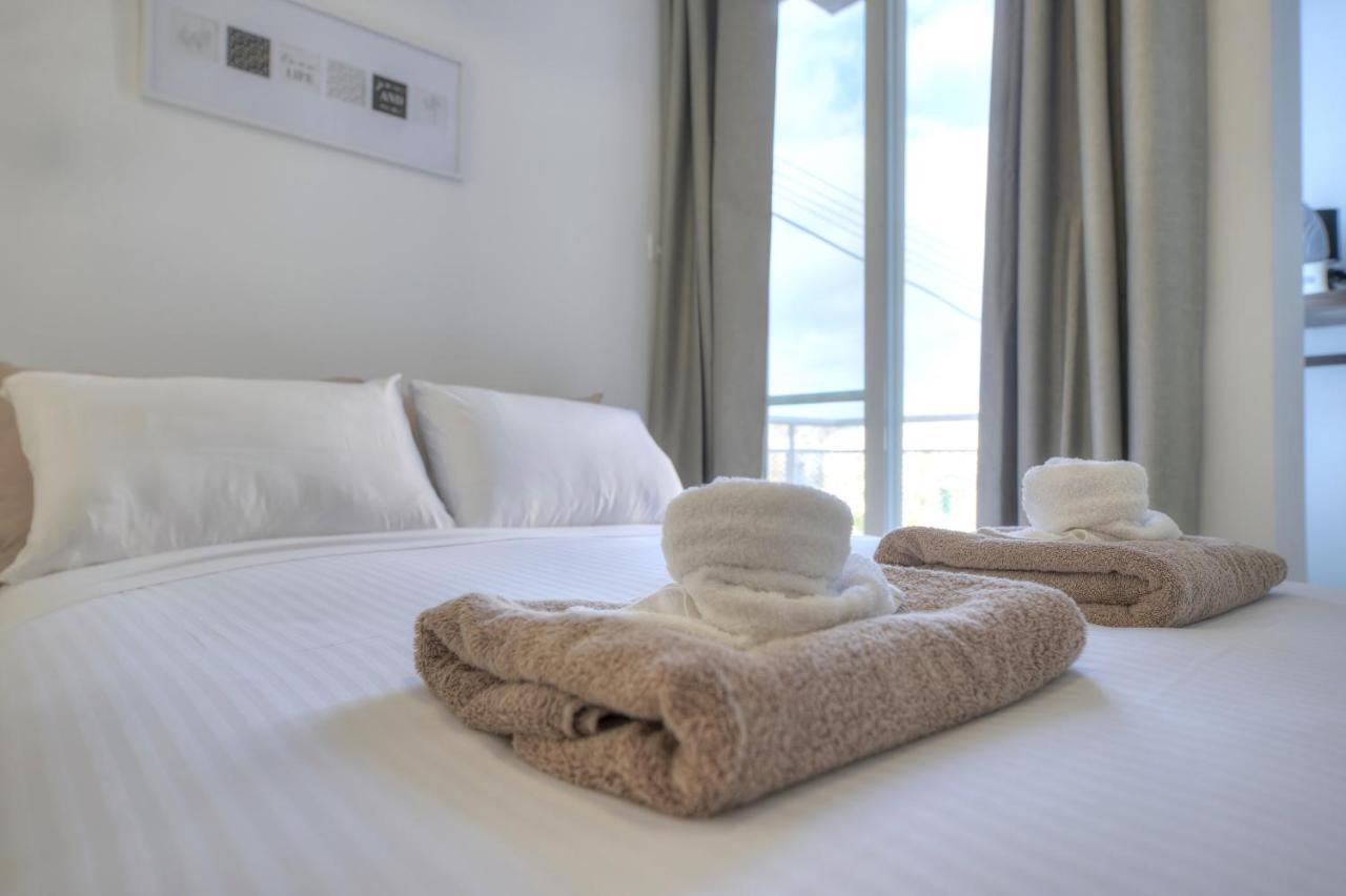 Brand New And Tastefully Furnished 2 Bedroom Apartment Ddif1-2 Gzira Eksteriør billede